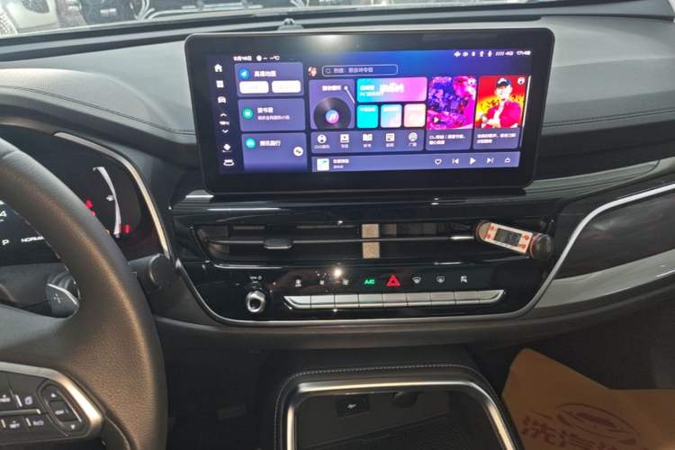 Used Haval H6 2023 National Trend Edition 1.5T Automatic Champion Version Audio And AC Panel