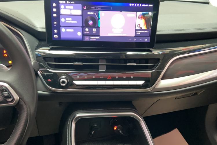 Used Haval H6 2023 National Trend Edition 1.5T Automatic Champion Version Audio And AC Panel