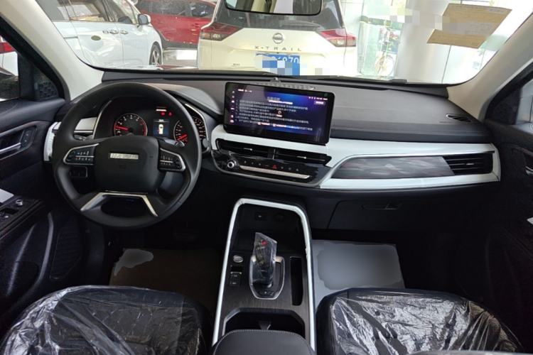 Used Haval H6 2023 National Trend Edition 1.5T Automatic Urban Version Center Console