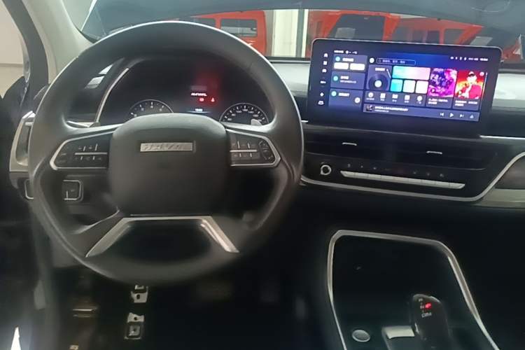 Used Haval H6 2023 National Trend Edition 1.5T Automatic Urban Version Center Console