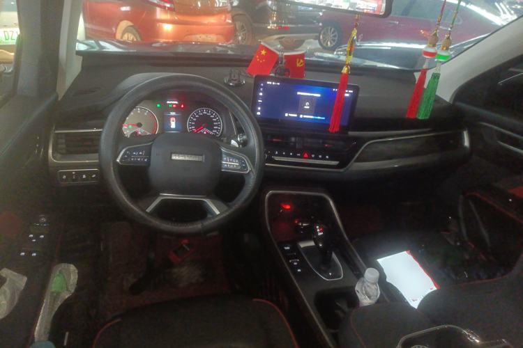 Used Haval H6 2023 National Trend Edition 1.5T Automatic Urban Version Center Console