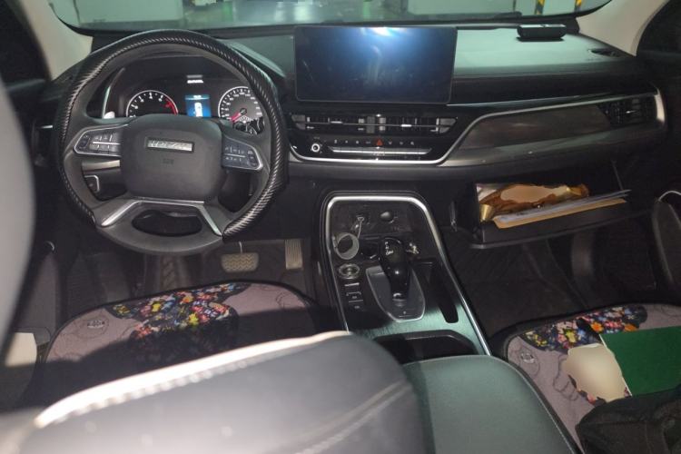 Used Haval H6 2023 National Trend Edition 1.5T Automatic Urban Version Center Console