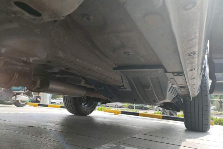 Used Haval H6 2023 National Trend Edition 1.5T Automatic Urban Version Chassis Front Left