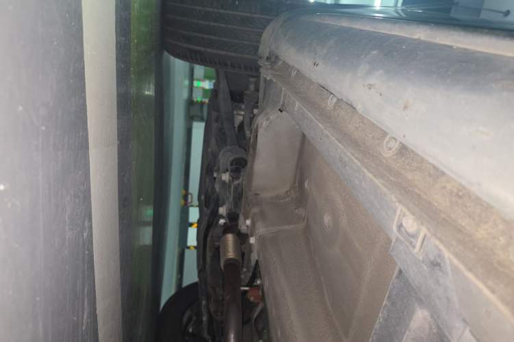 Used Haval H6 2023 National Trend Edition 1.5T Automatic Urban Version Chassis Front Left