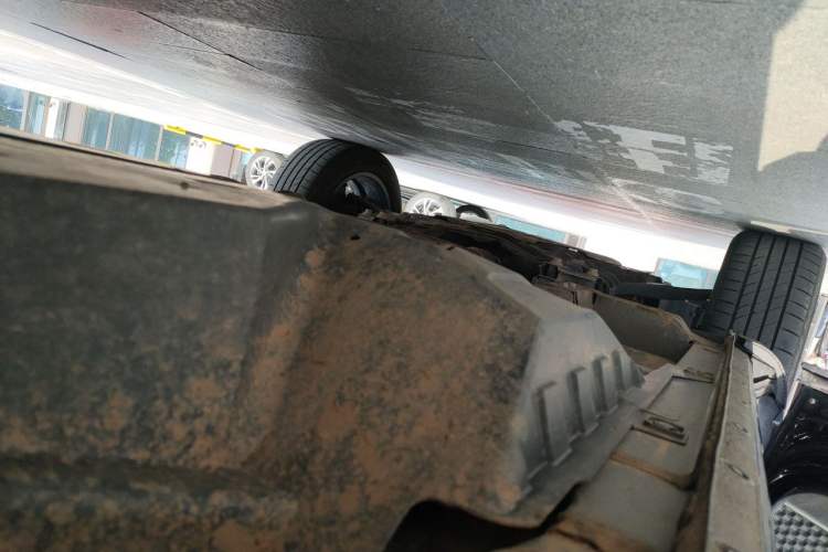 Used Haval H6 2023 National Trend Edition 1.5T Automatic Urban Version Chassis Rear Left