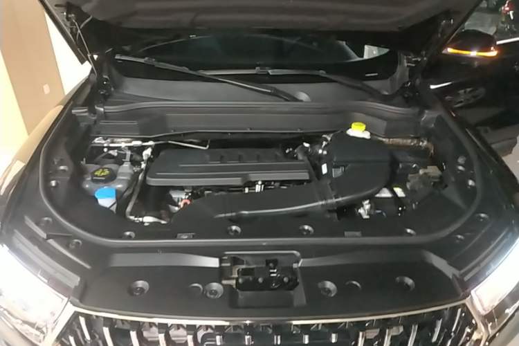 Used Haval H6 2023 National Trend Edition 1.5T Automatic Champion Version Engine Bay