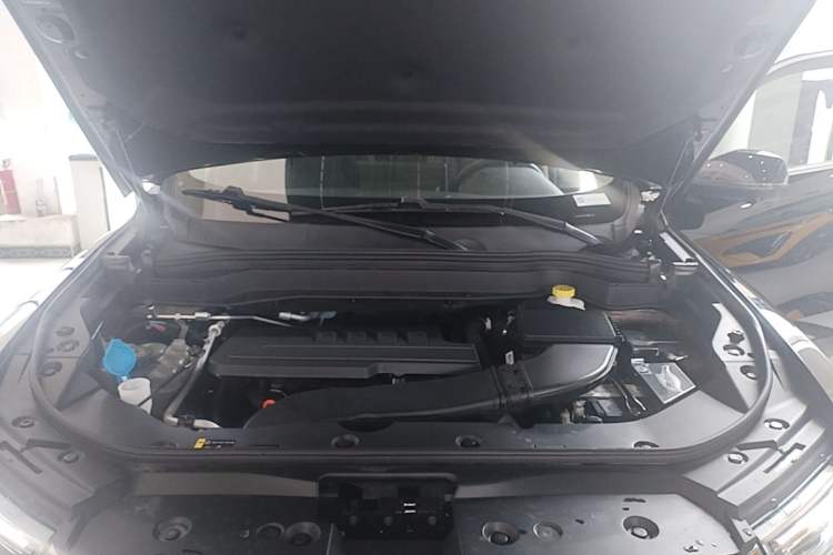 Used Haval H6 2023 National Trend Edition 1.5T Automatic Champion Version Engine Bay