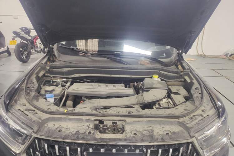 Used Haval H6 2023 National Trend Edition 1.5T Automatic Urban Version Engine Bay