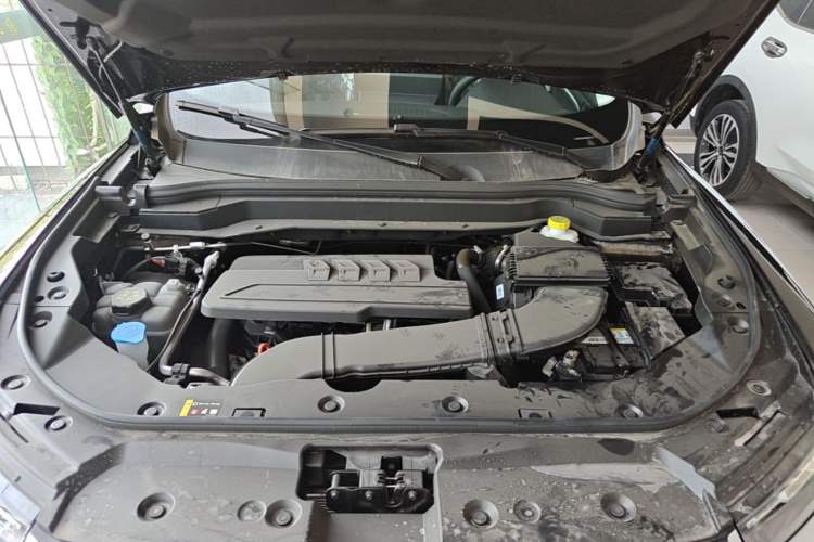 Used Haval H6 2023 National Trend Edition 1.5T Automatic Urban Version Engine Bay