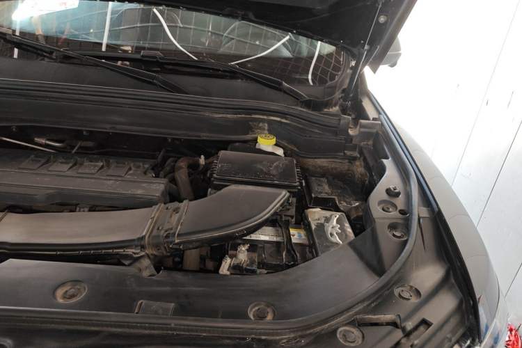 Used Haval H6 2023 National Trend Edition 1.5T Automatic Urban Version Engine Bay Left