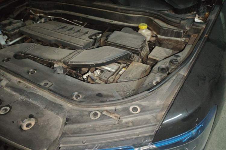 Used Haval H6 2023 National Trend Edition 1.5T Automatic Champion Version Engine Bay Left