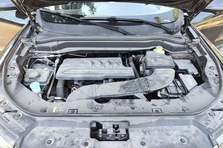 Used Haval H6 2023 National Trend Edition 1.5T Automatic Champion Version Engine Bay
