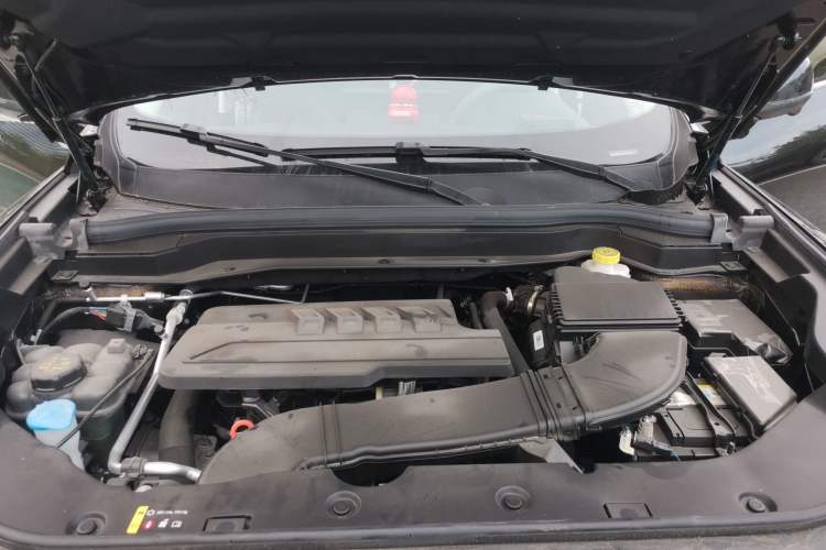 Used Haval H6 2023 National Trend Edition 1.5T Automatic Urban Version Engine Bay