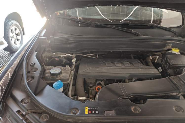 Used Haval H6 2023 National Trend Edition 1.5T Automatic Urban Version Engine Bay Right