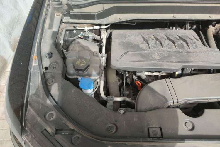 Used Haval H6 2023 National Trend Edition 1.5T Automatic Urban Version Engine Bay Right