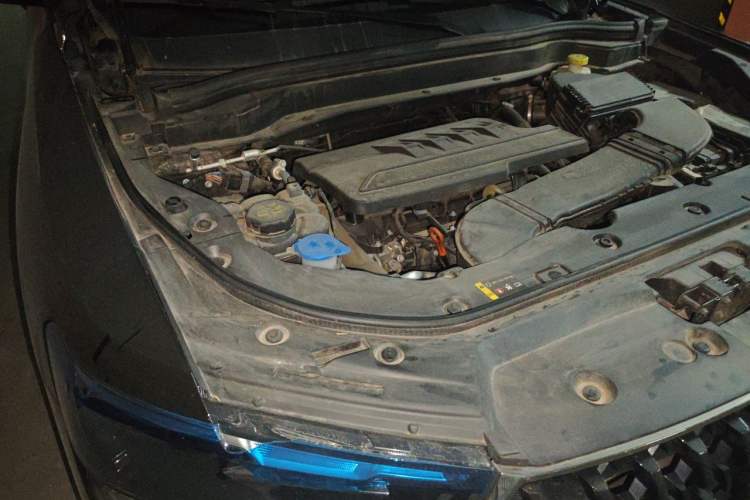 Used Haval H6 2023 National Trend Edition 1.5T Automatic Champion Version Engine Bay Right