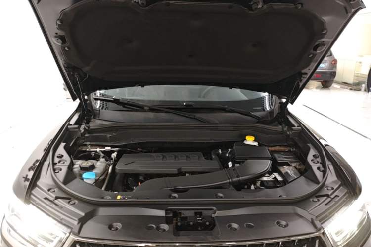 Used Haval H6 2023 National Trend Edition 1.5T Automatic Urban Version Engine Bay
