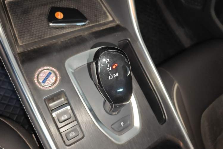 Used Haval H6 2023 National Trend Edition 1.5T Automatic Urban Version Gear Lever