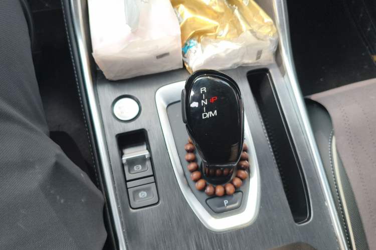 Used Haval H6 2023 National Trend Edition 1.5T Automatic Urban Version Gear Lever