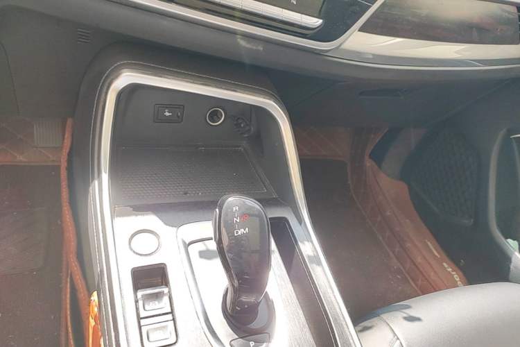 Used Haval H6 2023 National Trend Edition 1.5T Automatic Champion Version Gear Lever
