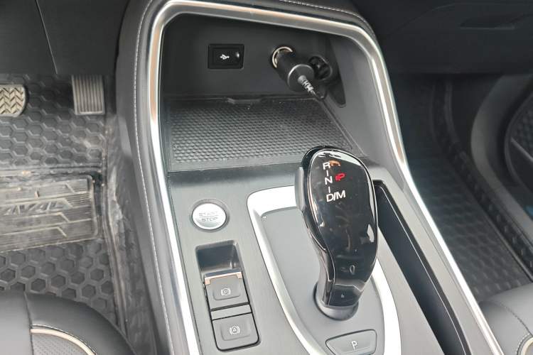Used Haval H6 2023 National Trend Edition 1.5T Automatic Urban Version Gear Lever