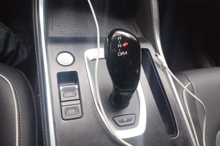 Used Haval H6 2023 National Trend Edition 1.5T Automatic Urban Version Gear Lever