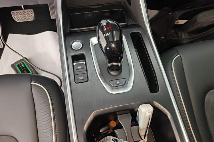 Used Haval H6 2023 National Trend Edition 1.5T Automatic Urban Version Gear Lever