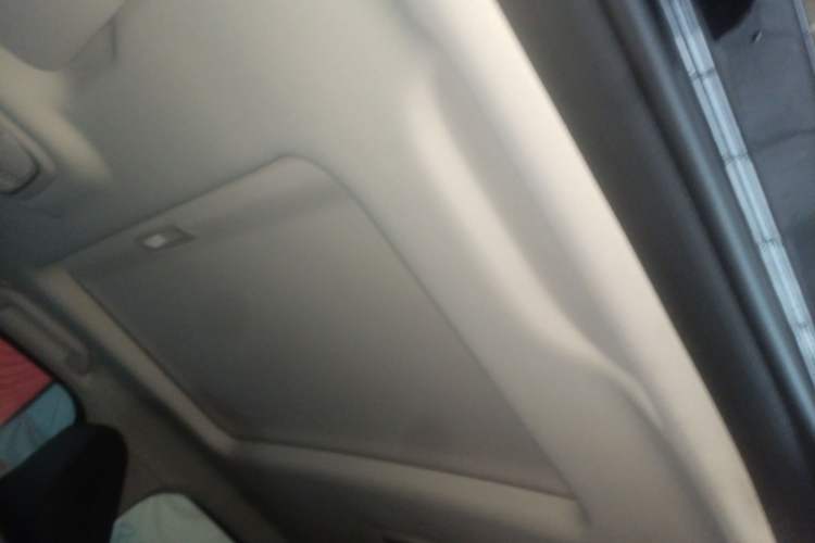 Used Haval H6 2023 National Trend Edition 1.5T Automatic Urban Version Headliner