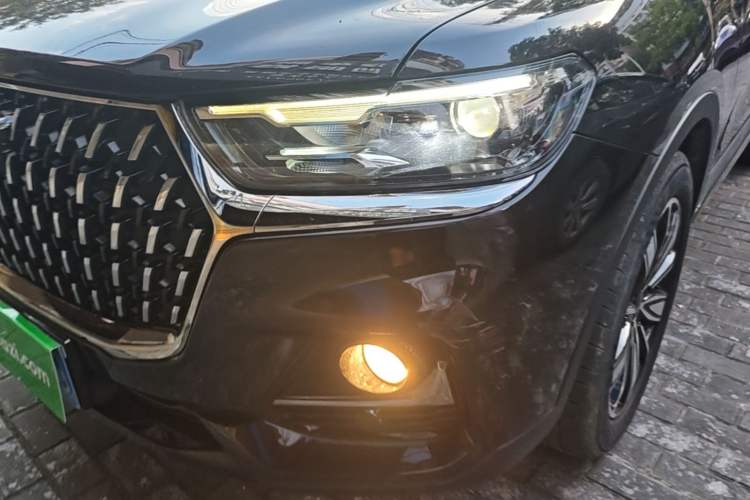 Used Haval H6 2023 National Trend Edition 1.5T Automatic Champion Version Left Front Headlight