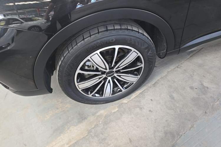 Used Haval H6 2023 National Trend Edition 1.5T Automatic Champion Version Left Front Wheel Hub