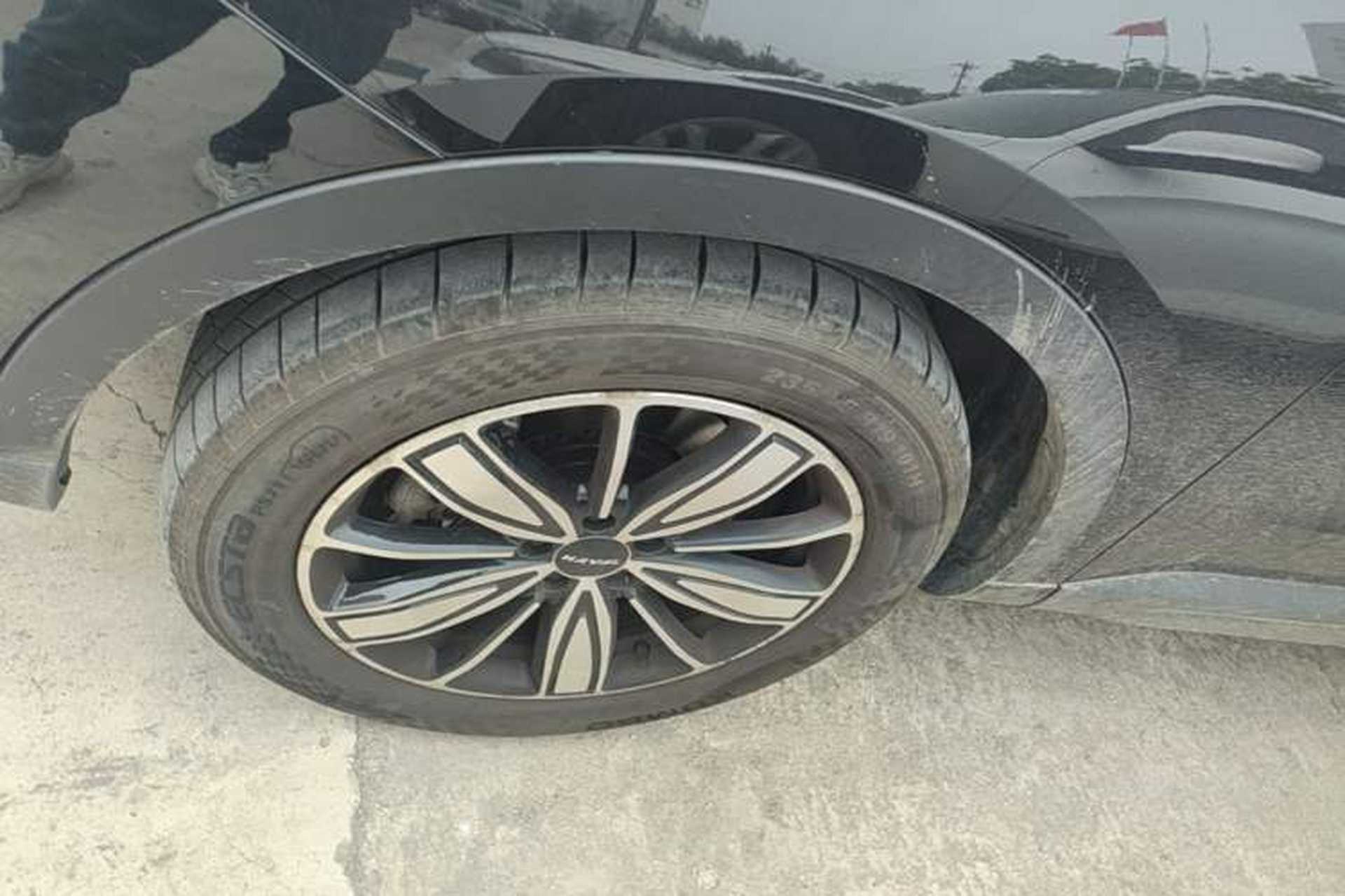Used Haval H6 2023 National Trend Edition 1.5T Automatic Champion Version Left Front Wheel Hub