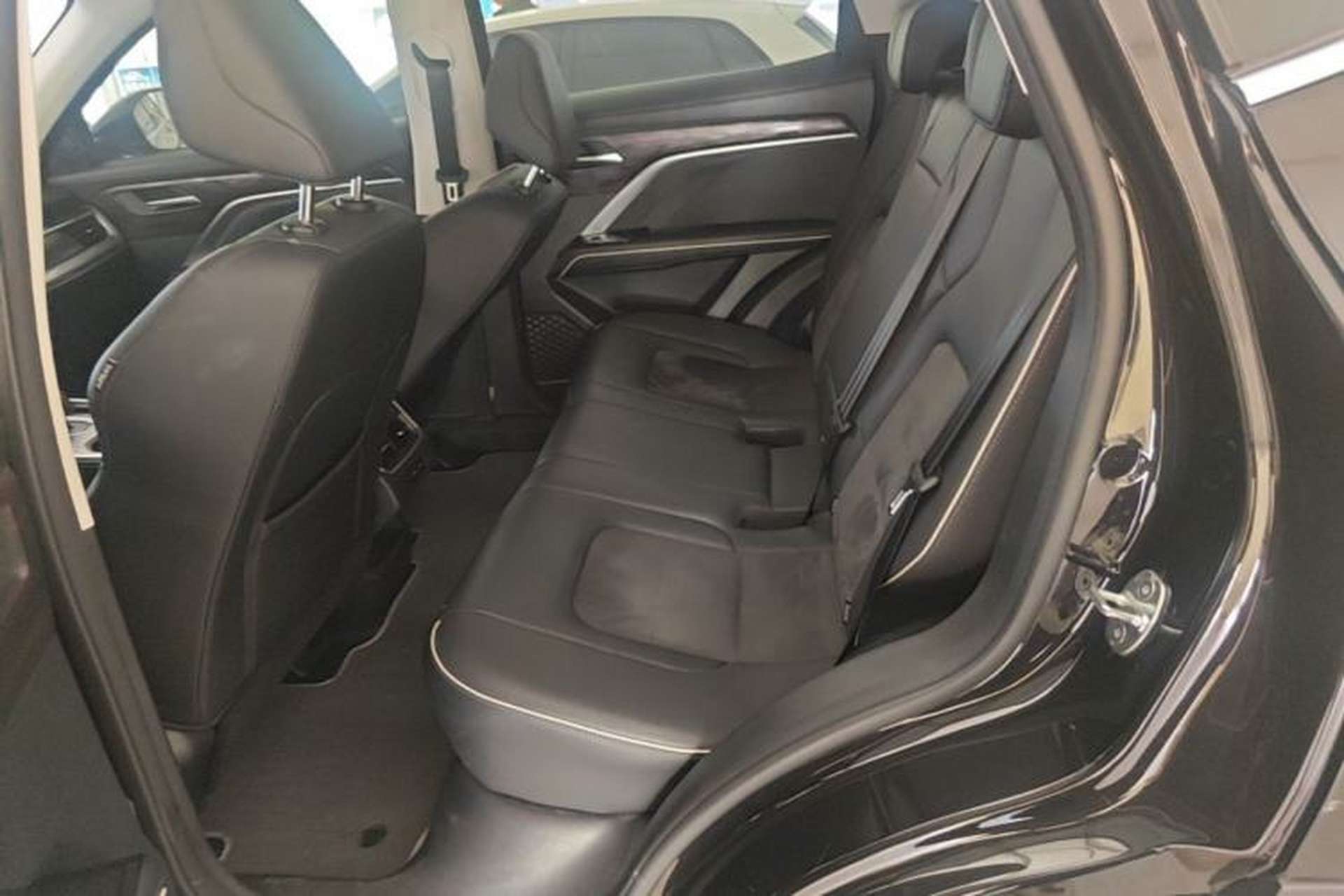 Used Haval H6 2023 National Trend Edition 1.5T Automatic Urban Version Left Rear Seat