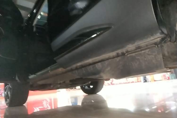 Used Haval H6 2023 National Trend Edition 1.5T Automatic Champion Version Left Side Sill