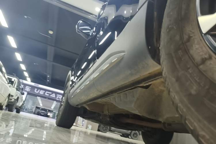 Used Haval H6 2023 National Trend Edition 1.5T Automatic Urban Version Left Side Sill