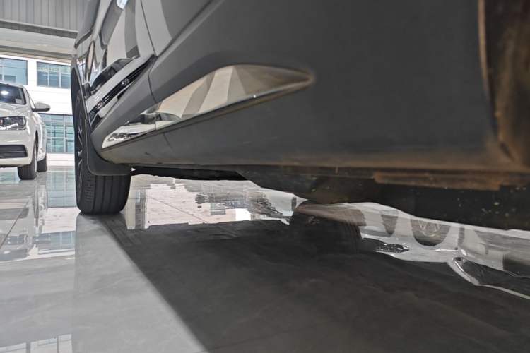 Used Haval H6 2023 National Trend Edition 1.5T Automatic Urban Version Left Side Sill