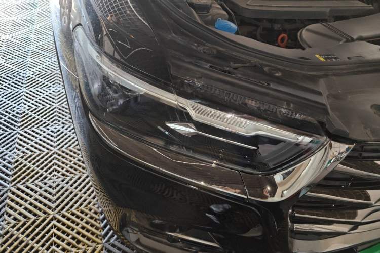 Used Haval H6 2023 National Trend Edition 1.5T Automatic Urban Version Right Front Headlight