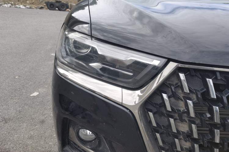 Used Haval H6 2023 National Trend Edition 1.5T Automatic Champion Version Right Front Headlight