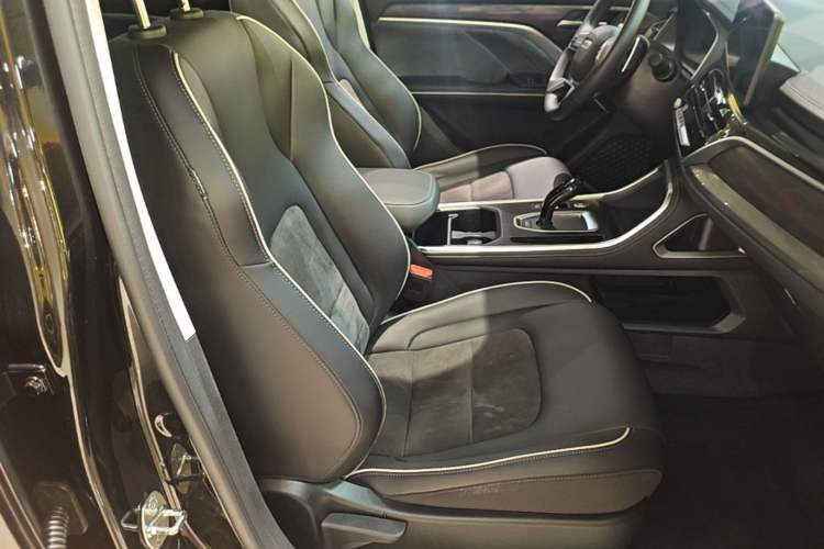 Used Haval H6 2023 National Trend Edition 1.5T Automatic Champion Version Right Front Seat