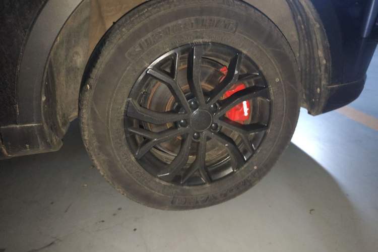 Used Haval H6 2023 National Trend Edition 1.5T Automatic Urban Version Right Front Wheel Hub