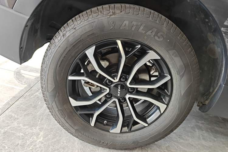 Used Haval H6 2023 National Trend Edition 1.5T Automatic Urban Version Right Rear Wheel Hub
