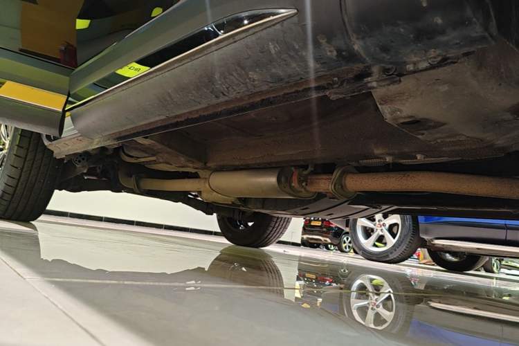 Used Haval H6 2023 National Trend Edition 1.5T Automatic Champion Version Right Side Sill