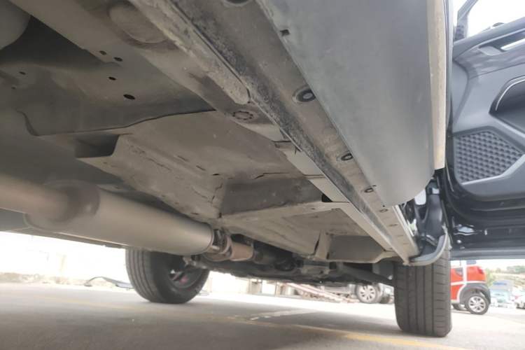 Used Haval H6 2023 National Trend Edition 1.5T Automatic Champion Version Right Side Sill