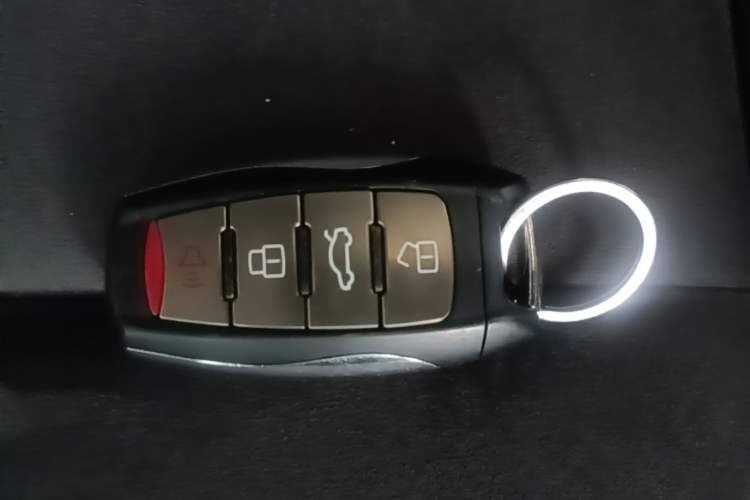 Used Haval H6 2023 National Trend Edition 1.5T Automatic Urban Version Vehicle Key