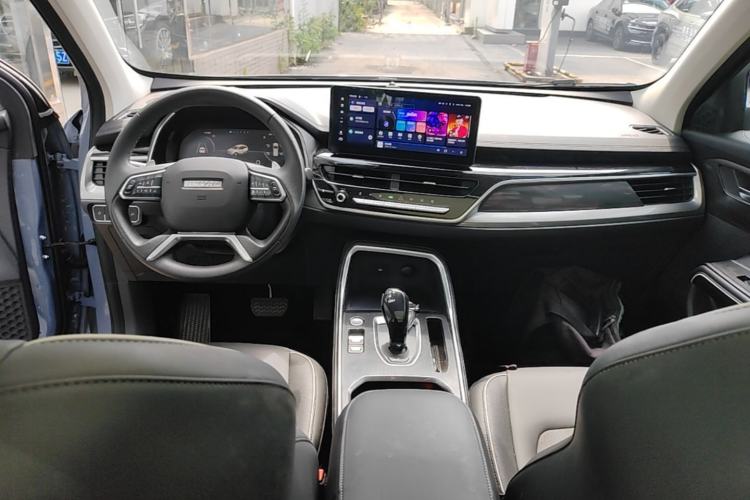 Used Haval H6 2023 National Trend Edition 1.5T Automatic Champion Version Center Console