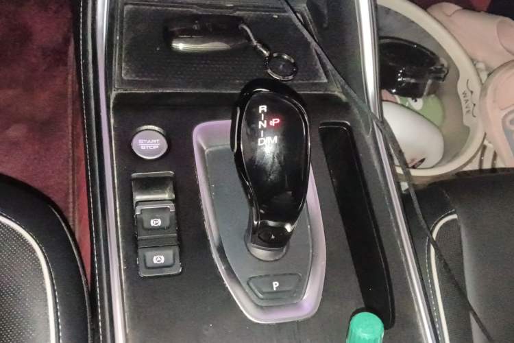 Used Haval H6 2023 National Trend Edition 1.5T Automatic Urban Version Gear Lever