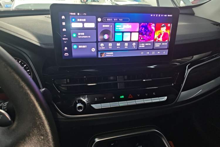 Used Haval H6 2023 National Trend Edition 1.5T Automatic Urban Version Audio And AC Panel