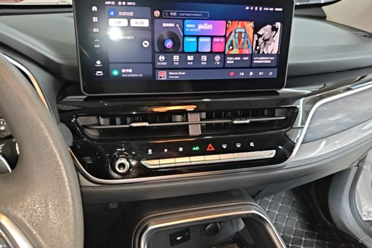 Used Haval H6 2023 National Trend Edition 1.5T Automatic Urban Version Audio And AC Panel