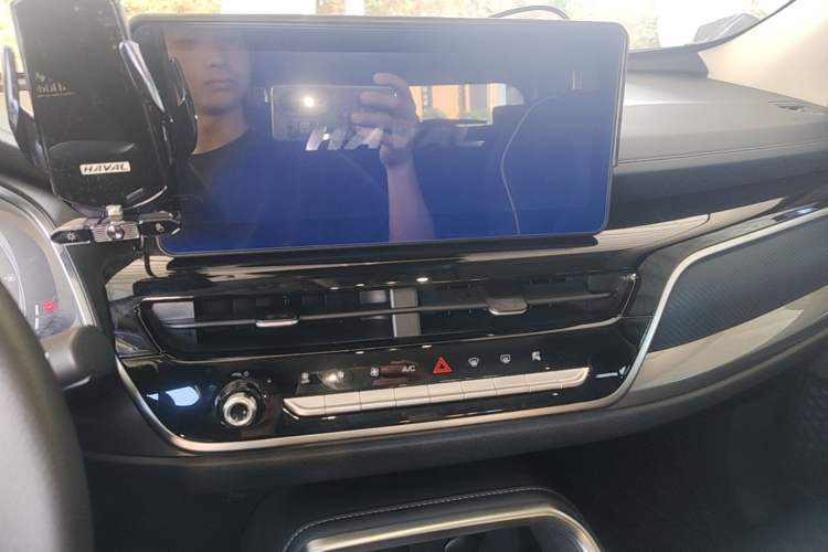 Used Haval H6 2023 National Trend Edition 1.5T Automatic Champion Version Audio And AC Panel