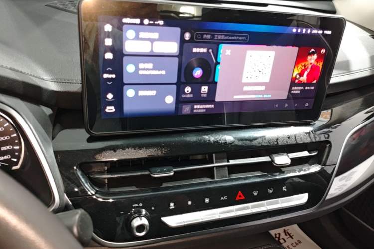 Used Haval H6 2023 National Trend Edition 1.5T Automatic Urban Version Audio And AC Panel