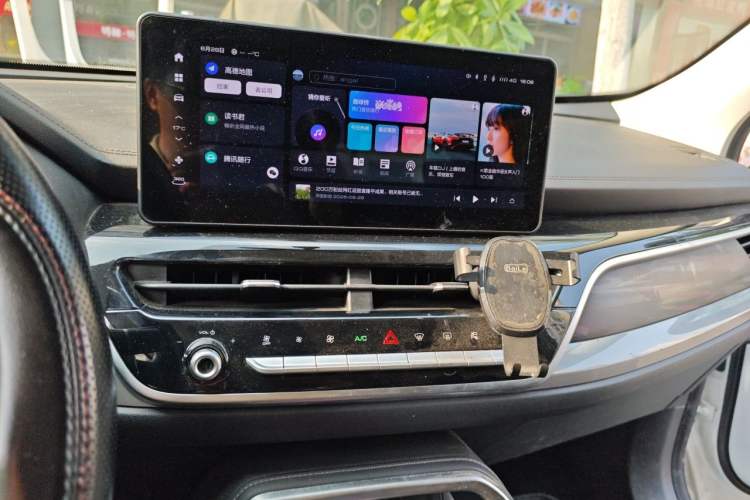 Used Haval H6 2023 National Trend Edition 1.5T Automatic Urban Version Audio And AC Panel